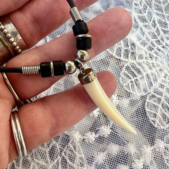 Mother of Pearl Horn Amulet Necklace - Picture 4 of 8